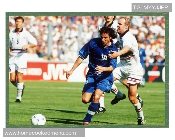 致敬足球传奇球星的精彩瞬间与辉煌历程回顾