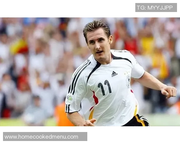 足球球星钟爱配饰背后的个性表达与时尚风格全解析